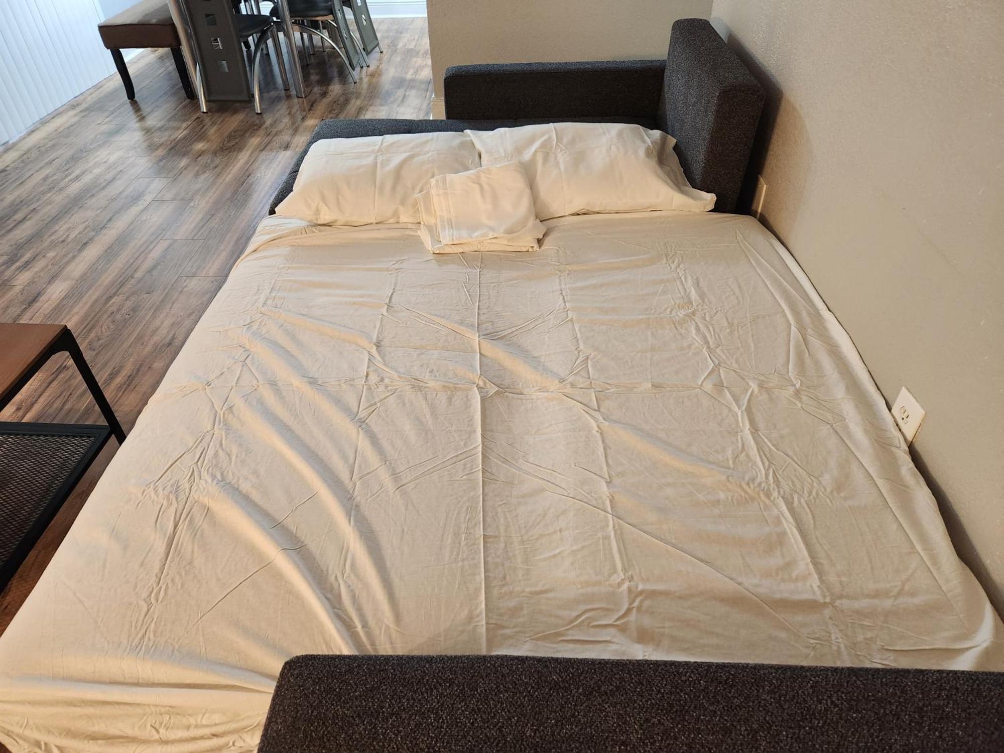 Centauri Vacation Rentals Beautiful 2-Bedroom Condo, Near All Orlando Attractions, Free Parking & Wi-Fi, King Bed Экстерьер фото