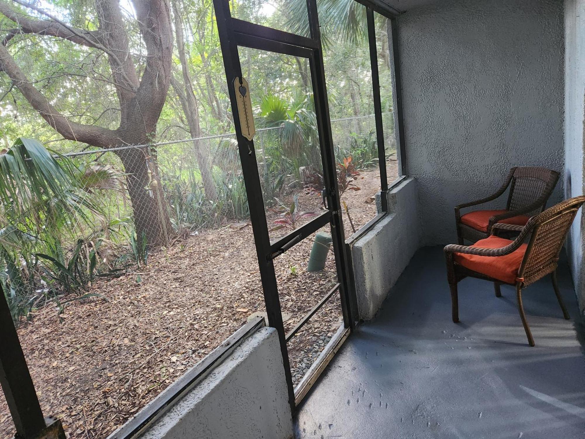 Centauri Vacation Rentals Beautiful 2-Bedroom Condo, Near All Orlando Attractions, Free Parking & Wi-Fi, King Bed Экстерьер фото