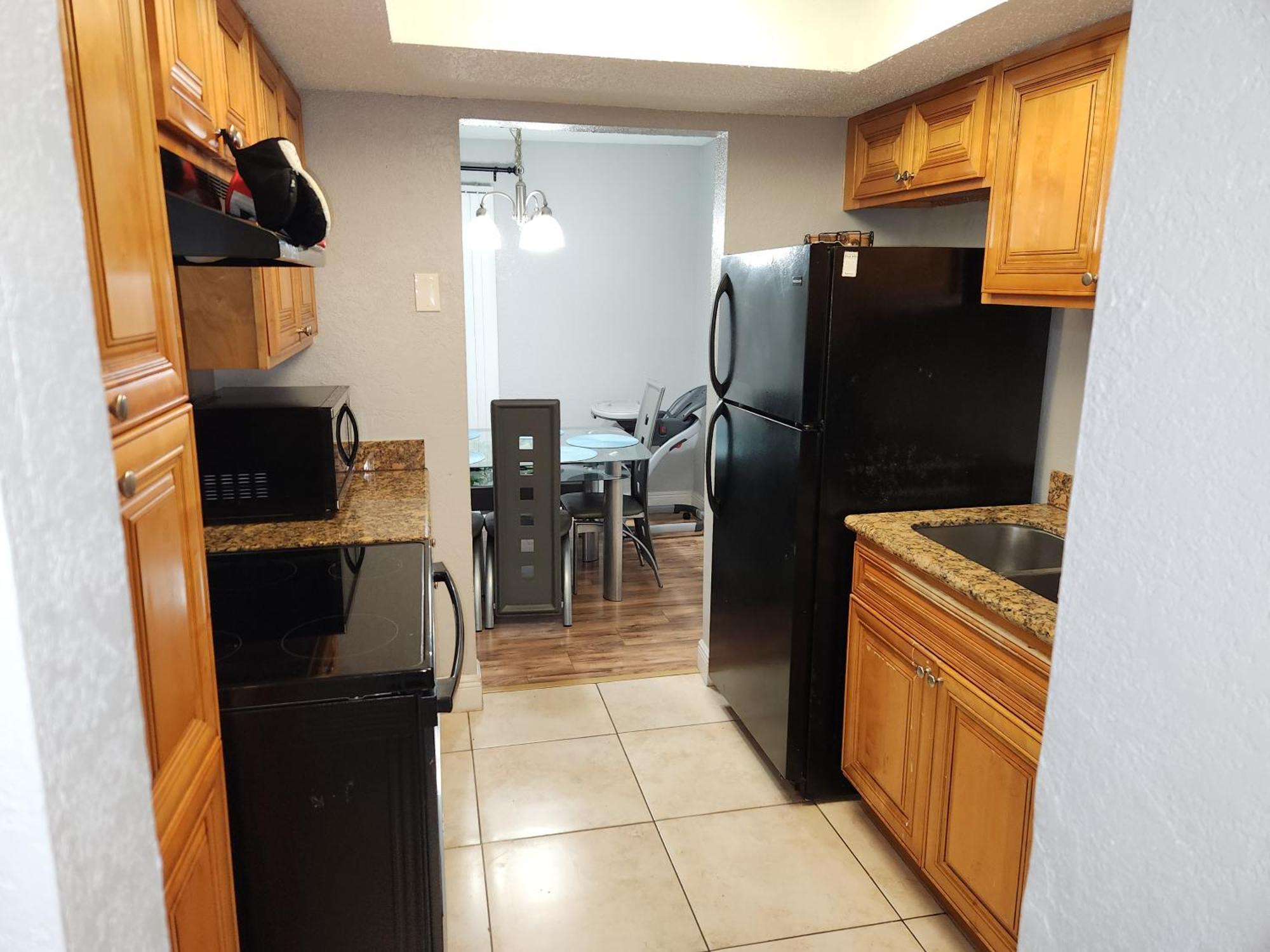 Centauri Vacation Rentals Beautiful 2-Bedroom Condo, Near All Orlando Attractions, Free Parking & Wi-Fi, King Bed Экстерьер фото
